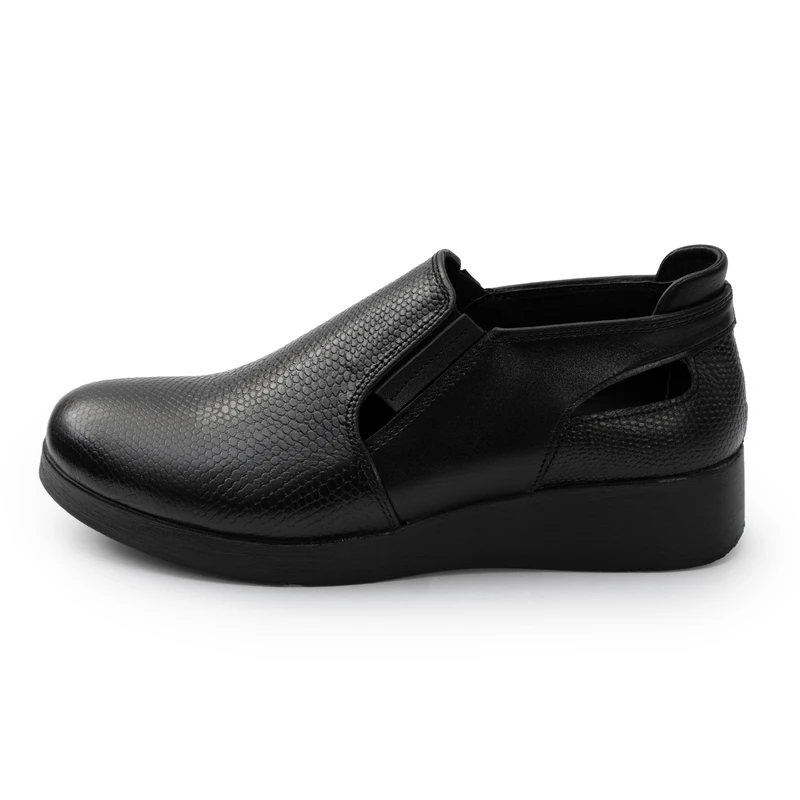 محصول نمونه تستی کفش طبی زنانه چرم عطارد مدل چرم طبیعی کد SH368